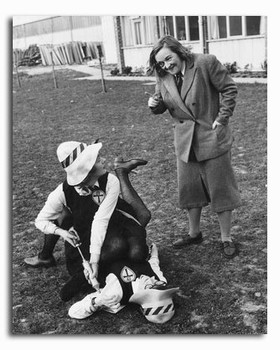 (SS2341586) Beryl Reid Movie Photo (SS2341586) Beryl Reid Movie Photo