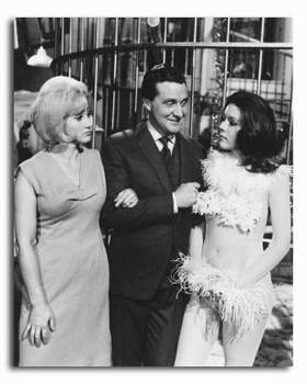 (SS2419742) Cast The Avengers Television Photo (SS2419742) Cast The Avengers Television Photo