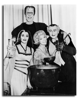 (SS2449668) Cast The Munsters Movie Photo (SS2449668) Cast The Munsters Movie Photo
