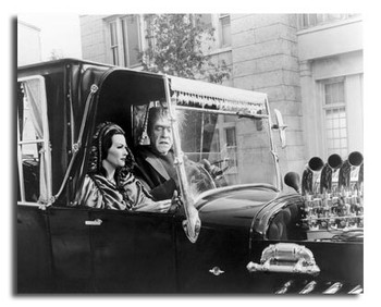 (SS2449785) Cast The Munsters Movie Photo (SS2449785) Cast The Munsters Movie Photo