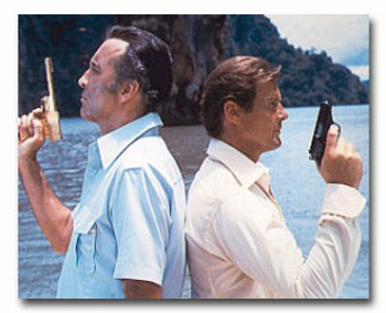 (SS3272295) Roger Moore Movie Photo (SS3272295) Roger Moore Movie Photo