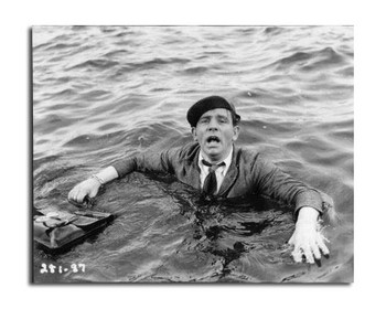 Norman Wisdom Movie Photo (SS2471911) Norman Wisdom Movie Photo (SS2471911)