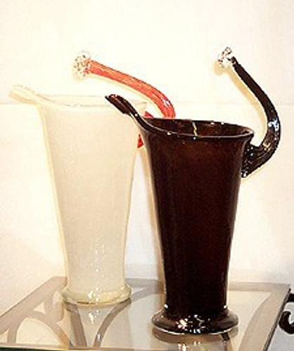 Lilly Ewer