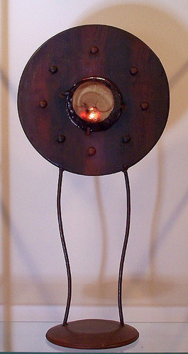 Circle Rivet Candle Stand