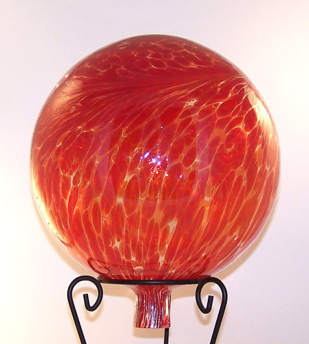 Gazing Ball Garnet Red