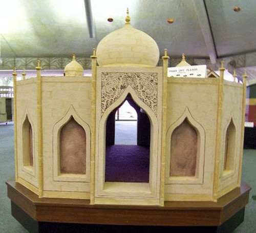 Taj Mahal Dog House